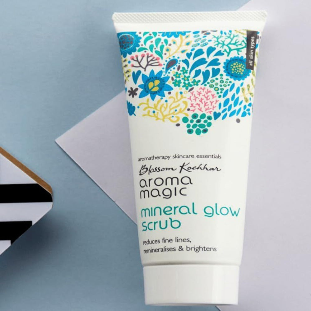 Aroma Magic Mineral Glow Scrub (100ml)