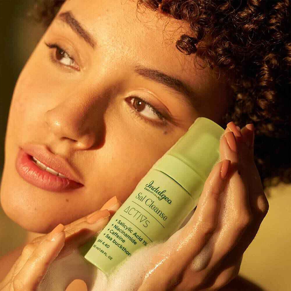 Indulgeo Essentials Mini Sal Cleanse Foaming Face Wash (50ml)
