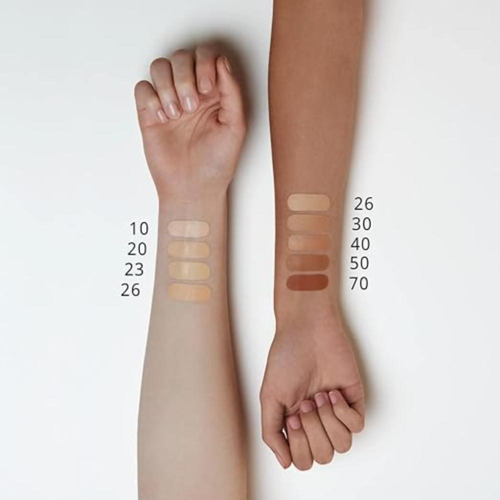 Essence Camouflage + Matt Concealer 20 (Light Ivory)