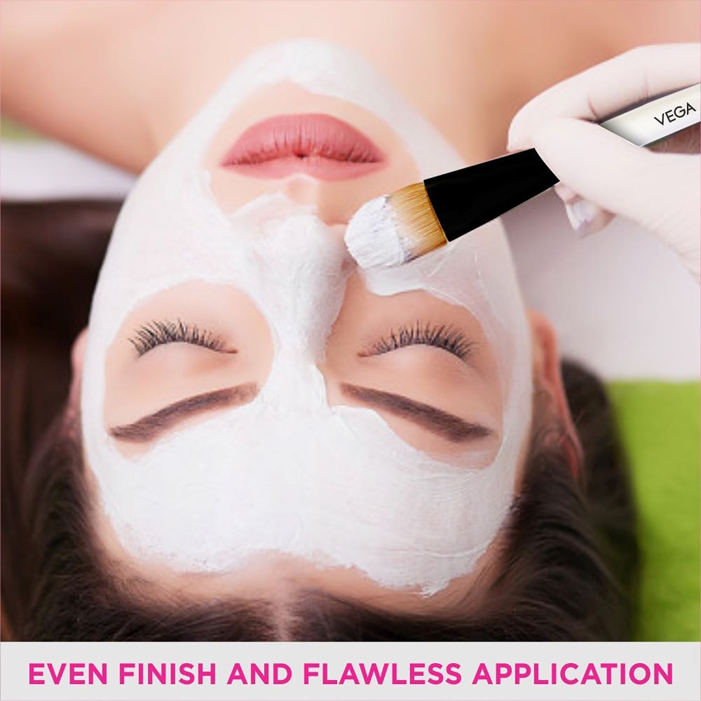 Vega Bristle Face Pack Brush White, 1 Piece